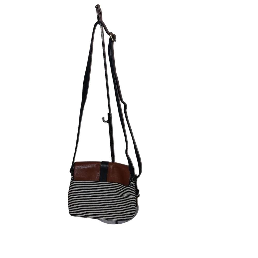 Fossil Ladies Leather Crossbody Bag